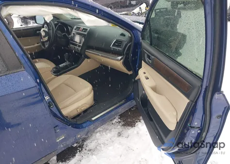 2017 Subaru Outback 3.6R Limited z USA, uszkodzony, nr VIN 4S4BSENC3H3377981